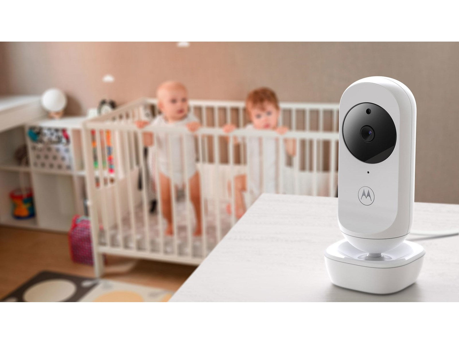 Motorola Babyalarm 4,3" Skærm, Nattilstand – Op til 300 m Rækkevidde