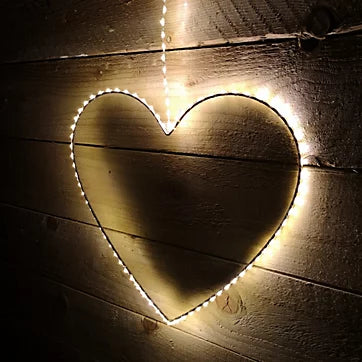 Hjerteformet Hængedekoration med 160 LED-lys – Perfekt til belysning i Haven