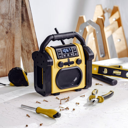 Robust Byggeradio med Bluetooth og Opladningsfunktion