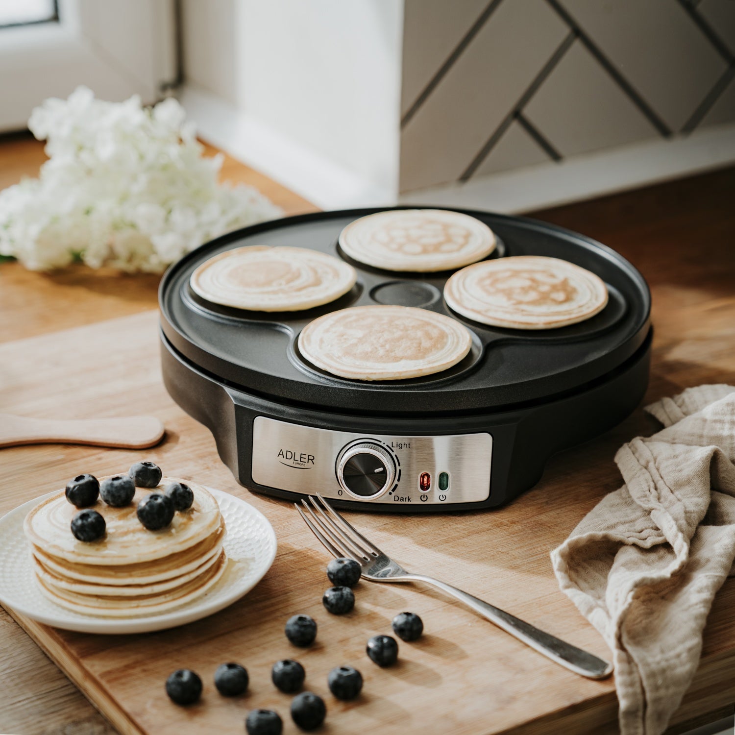 Pandekage / Tortillamaskine - Crepe Maker