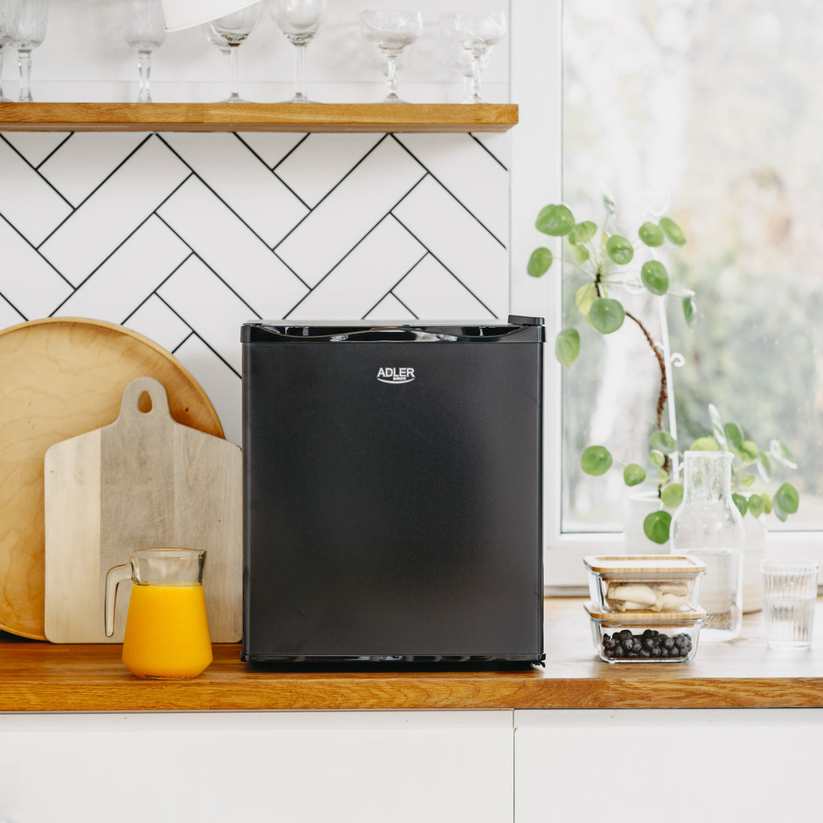Elegant Køleskab -  Mini køler 28L