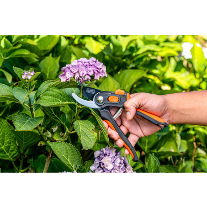Black & Decker Beskærersaks – 20,3 cm med 13 mm Skærekapacitet