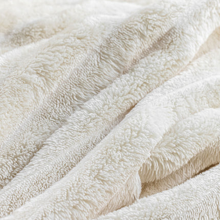 Fluffy Plaid i Råhvid – Ultra-Blød Luksus