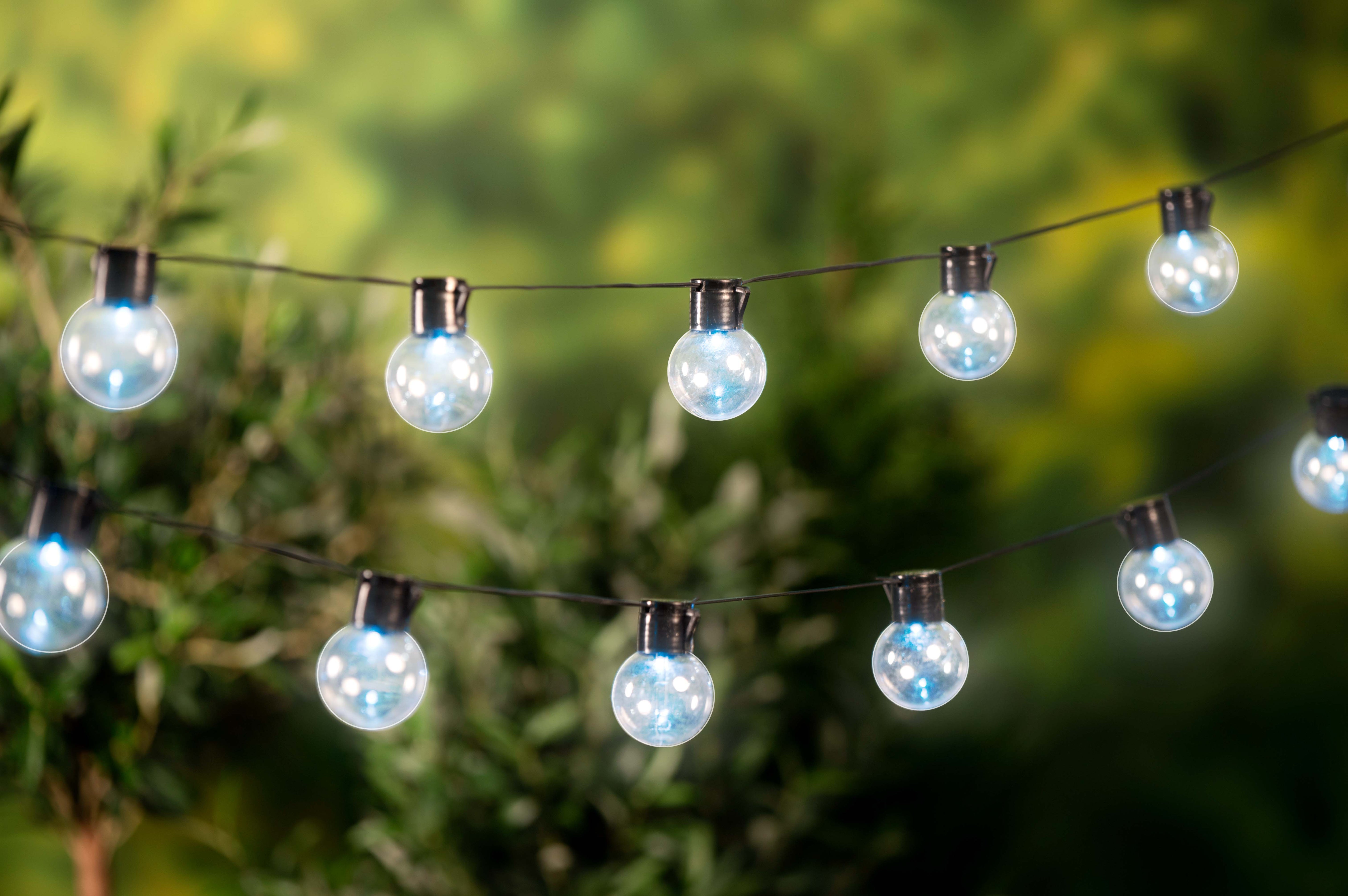 Solcelle Lyskæde fra Grundig - 4,85 Meter med 20 LED Lys