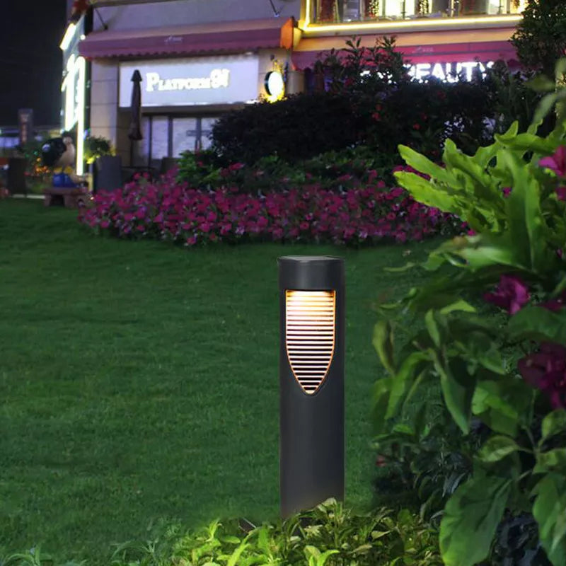 Grundig Solcelledrevet LED Lampe