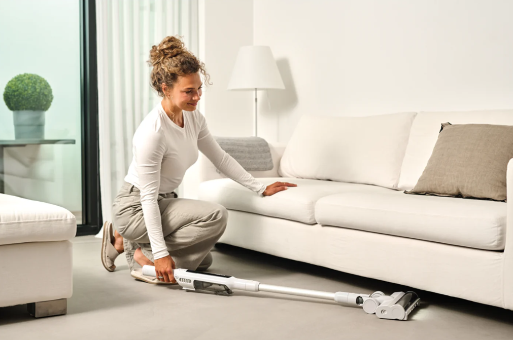 Nilfisk Move 2-i-1 Ledningsfri Støvsuger med Dockingstation – Grå