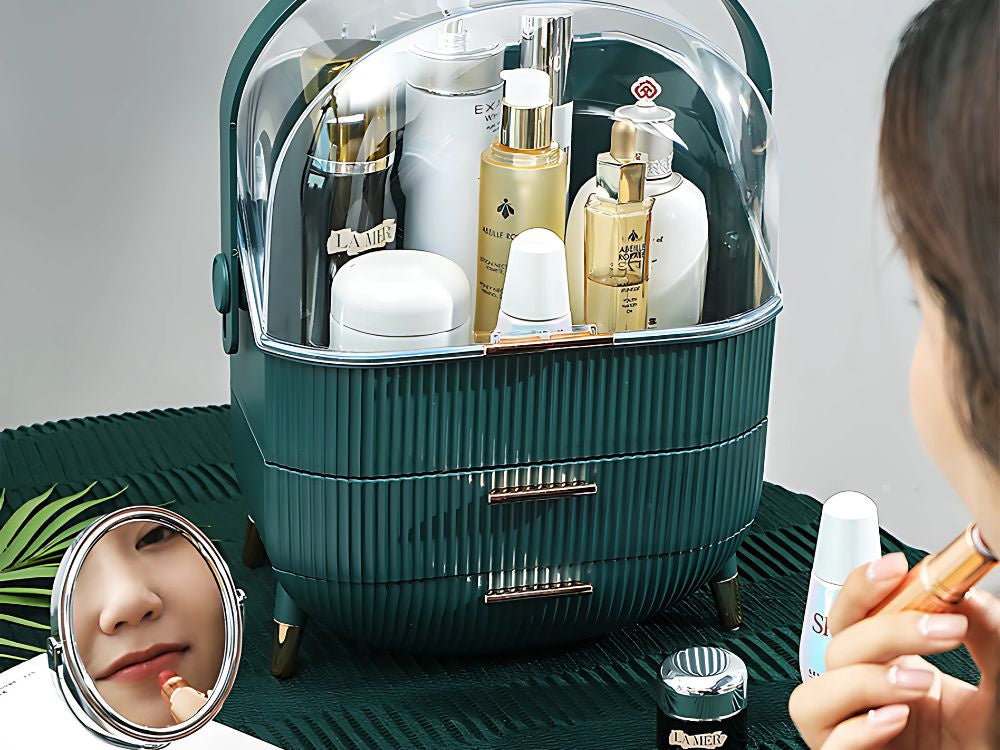 Elegant og rummelig kosmetik organisator med skuffer og håndtag