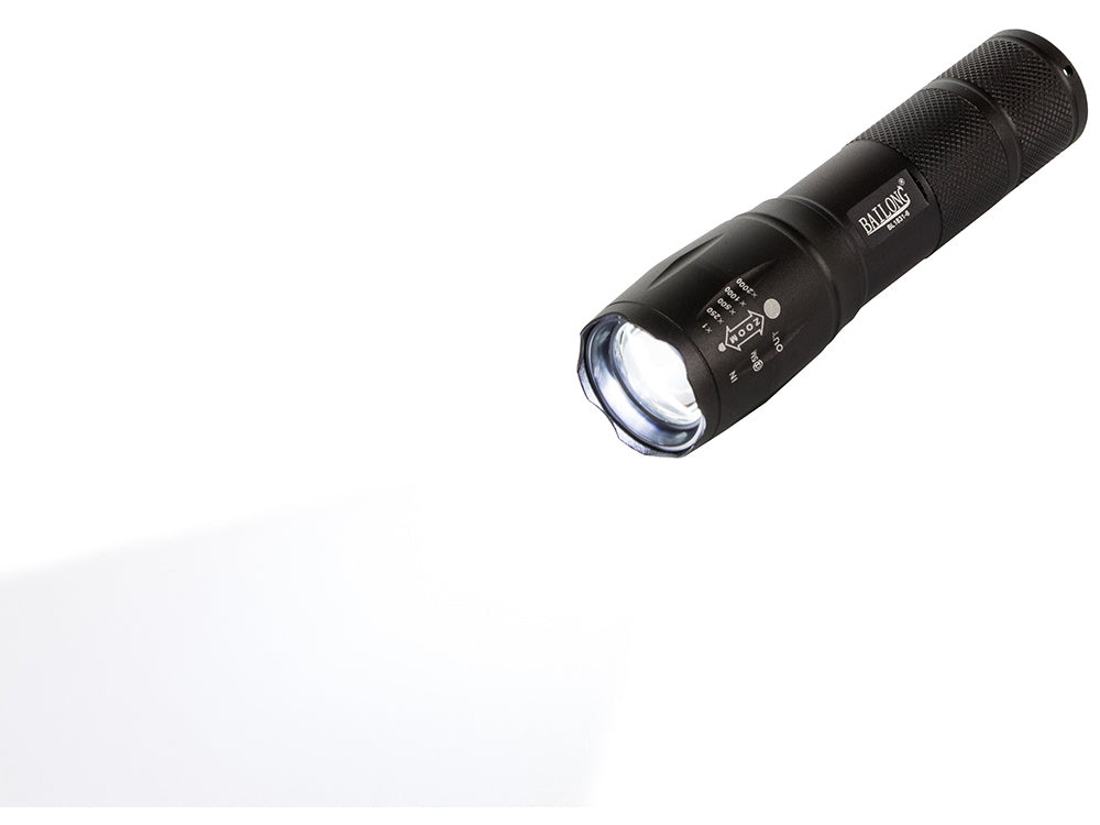 Krafitg LED Lommelygte med Zoom - Genopladelig