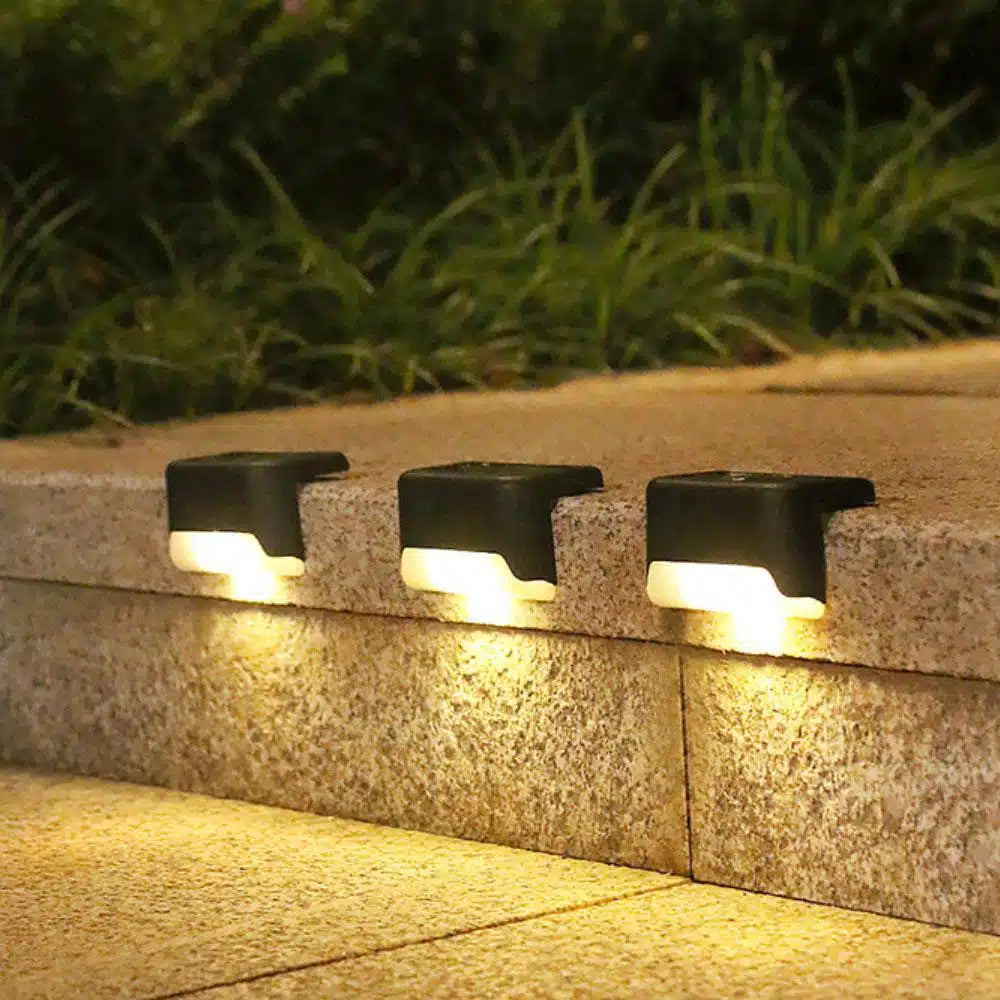 Solar-LED Trappe- og Hegnlys - 4 Stk. Sæt